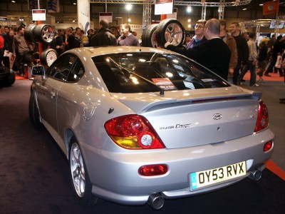 Hyundai Coupe Rear : click to zoom picture.